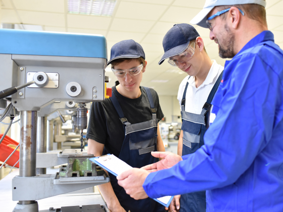 Probearbeiten / Praktikum