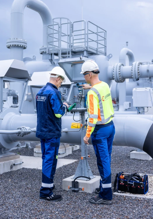 Dokumentation und Teamarbeit auf echten Baustellen und in Projekten